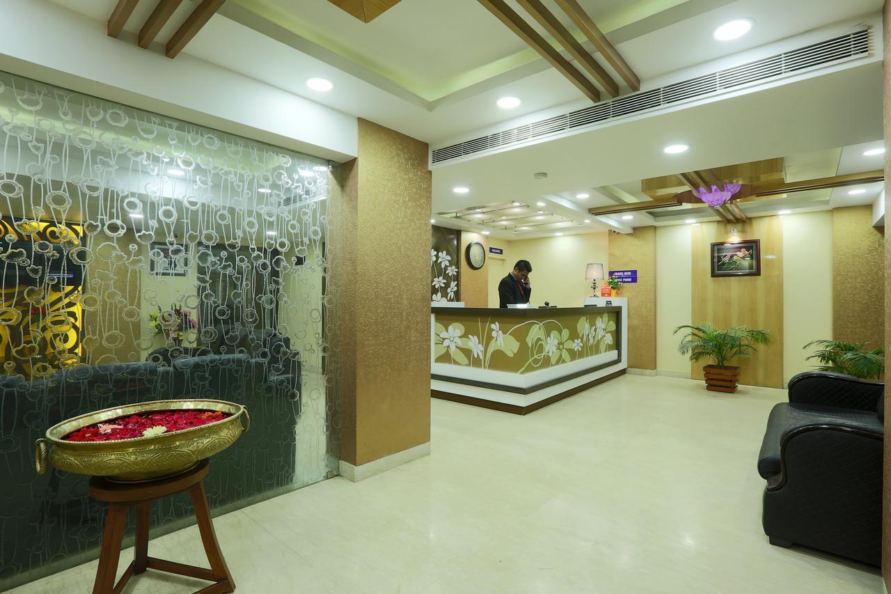 Hotel Sj International กูวาฮาติ ภายนอก รูปภาพ
