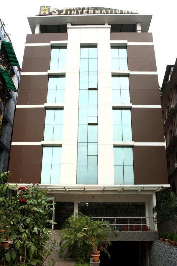 Hotel Sj International กูวาฮาติ ภายนอก รูปภาพ
