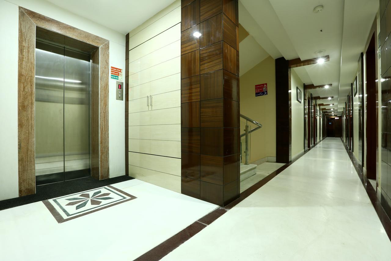 Hotel Sj International กูวาฮาติ ภายนอก รูปภาพ